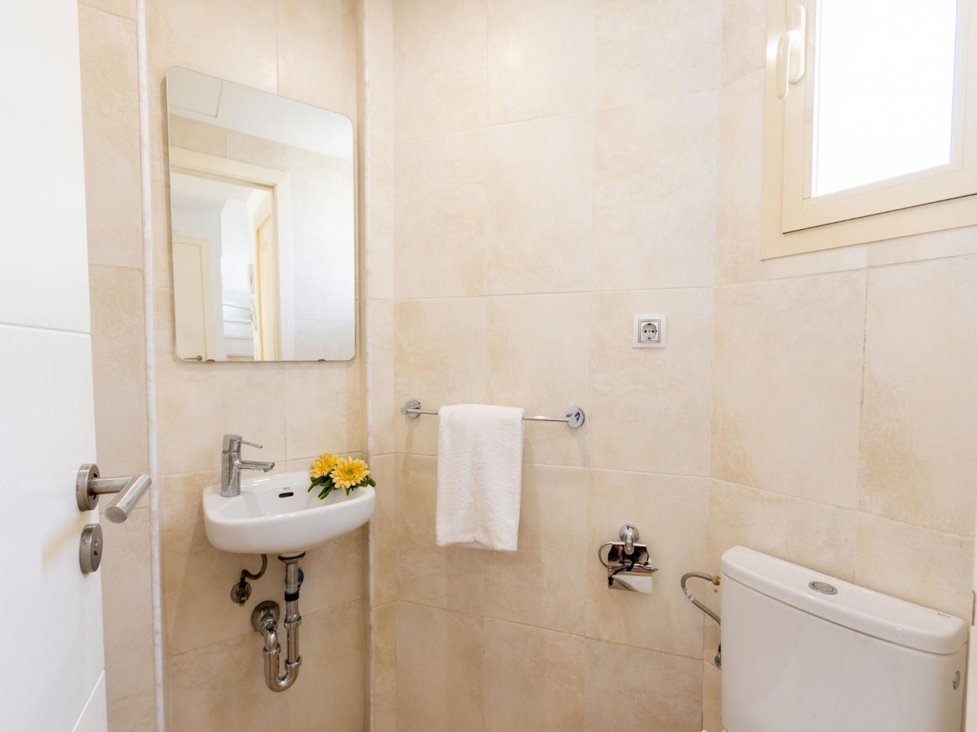 2 Bedroom In *