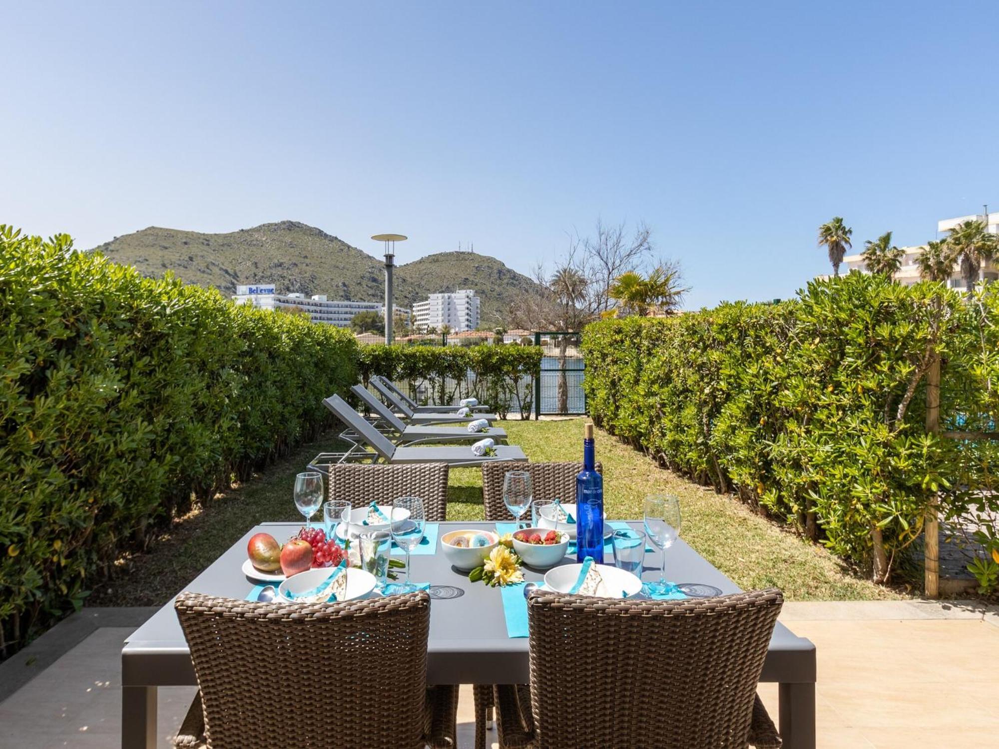 2 Bedroom In Holiday home *
